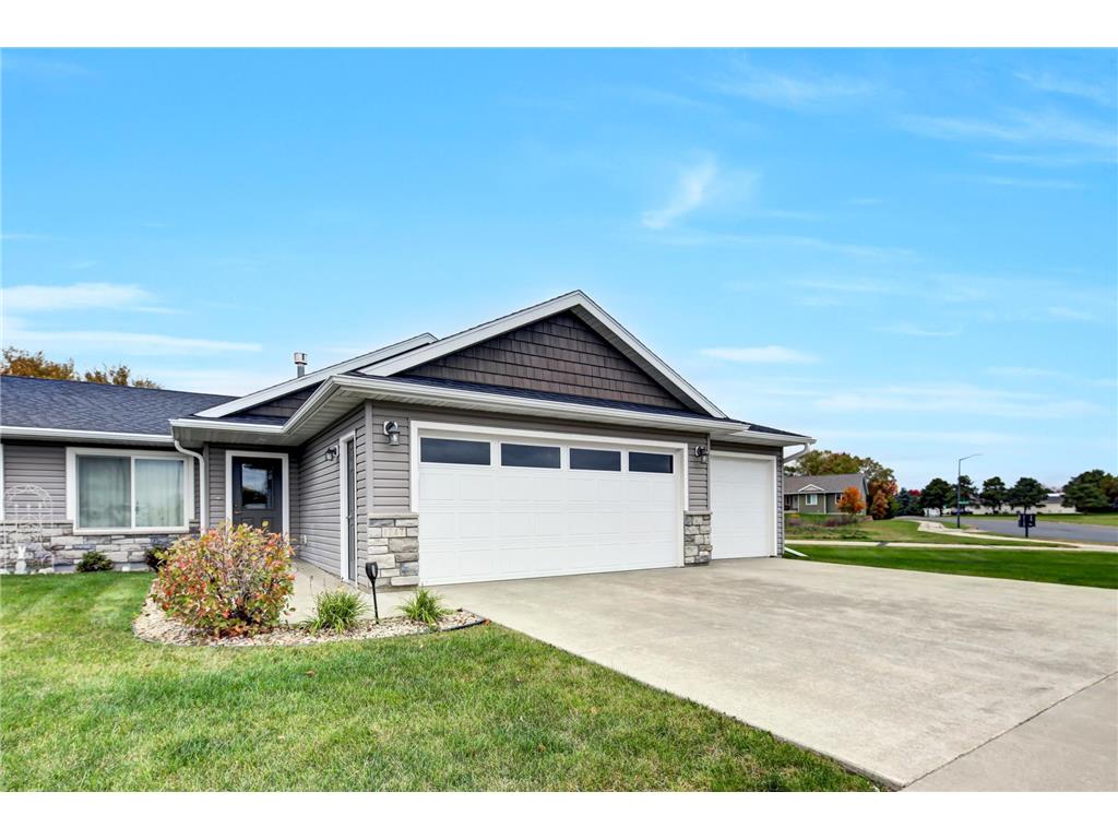 1247 N 10th Street Lake City MN 55041 6808544 image1