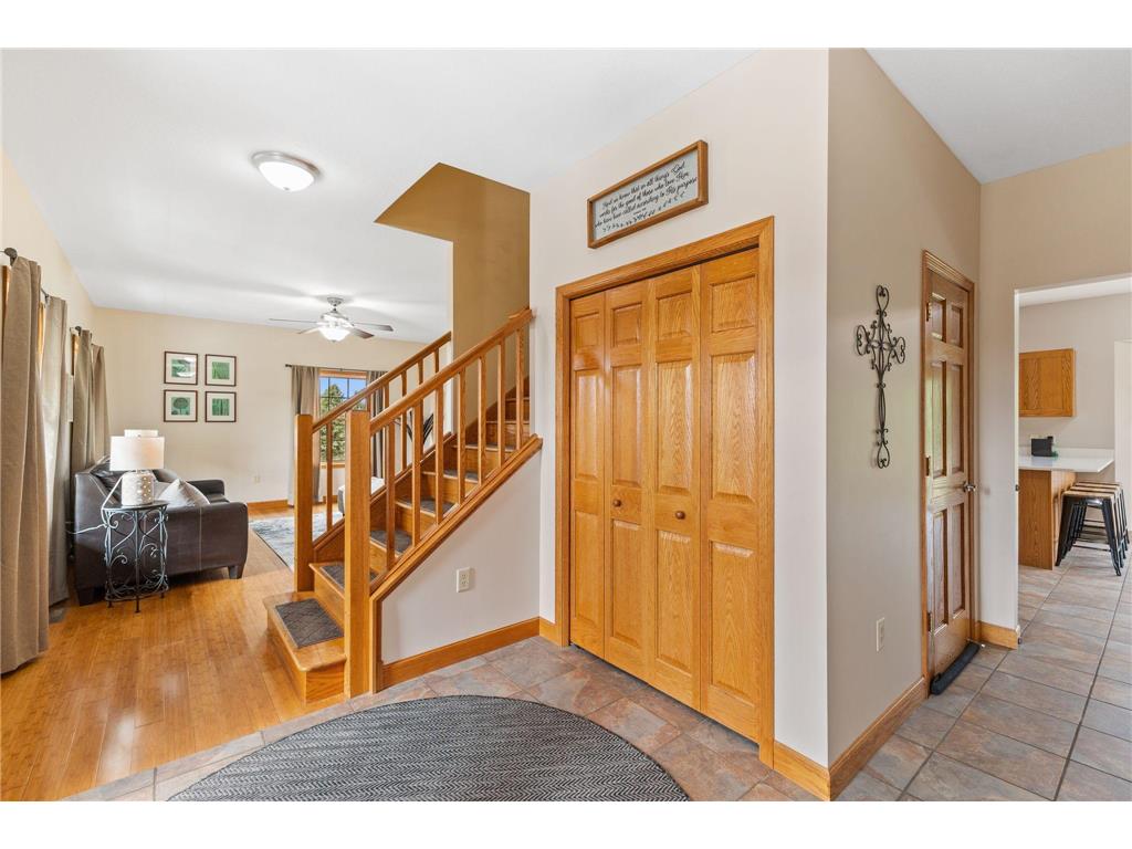 12470 W 270th Street Belle Plaine MN 56011 7026378 image10