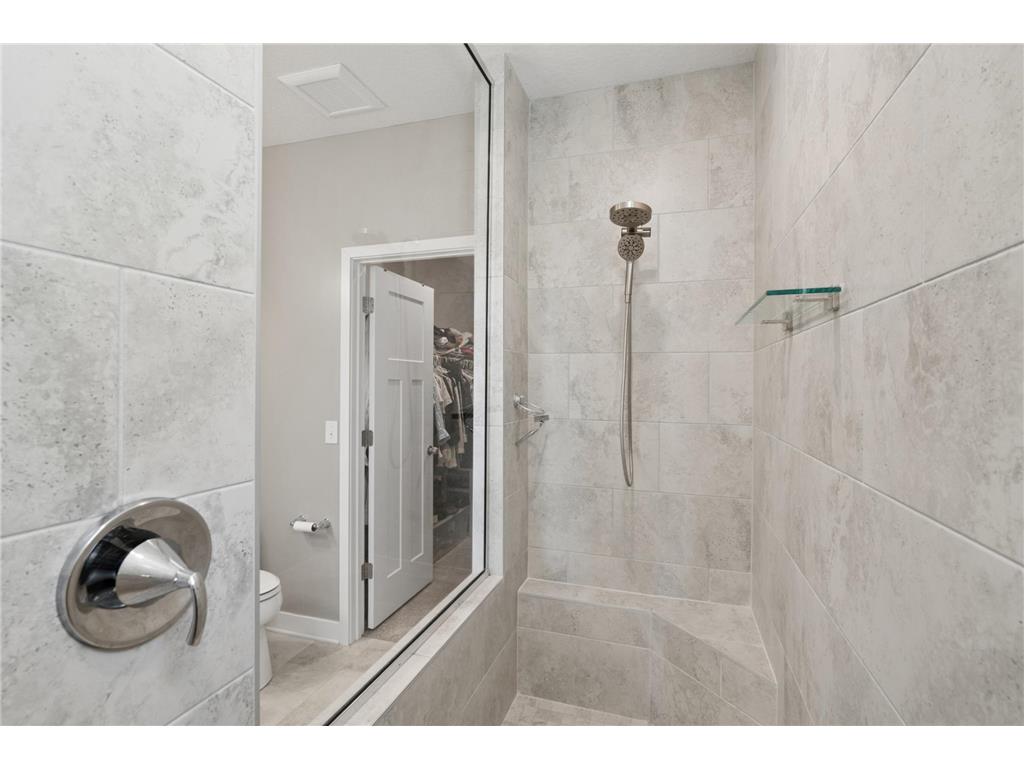 1248 Oak Tree Court Carver MN 55315 7050591 image11