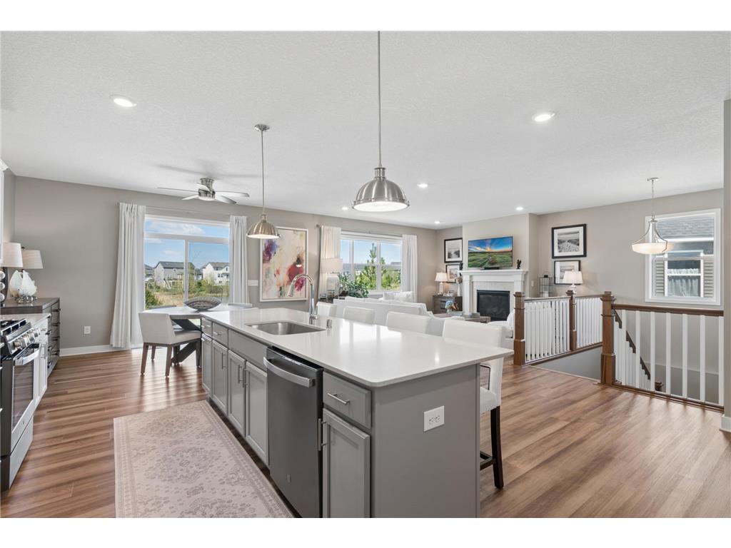 1248 Oak Tree Court Carver MN 55315 7050591 image5