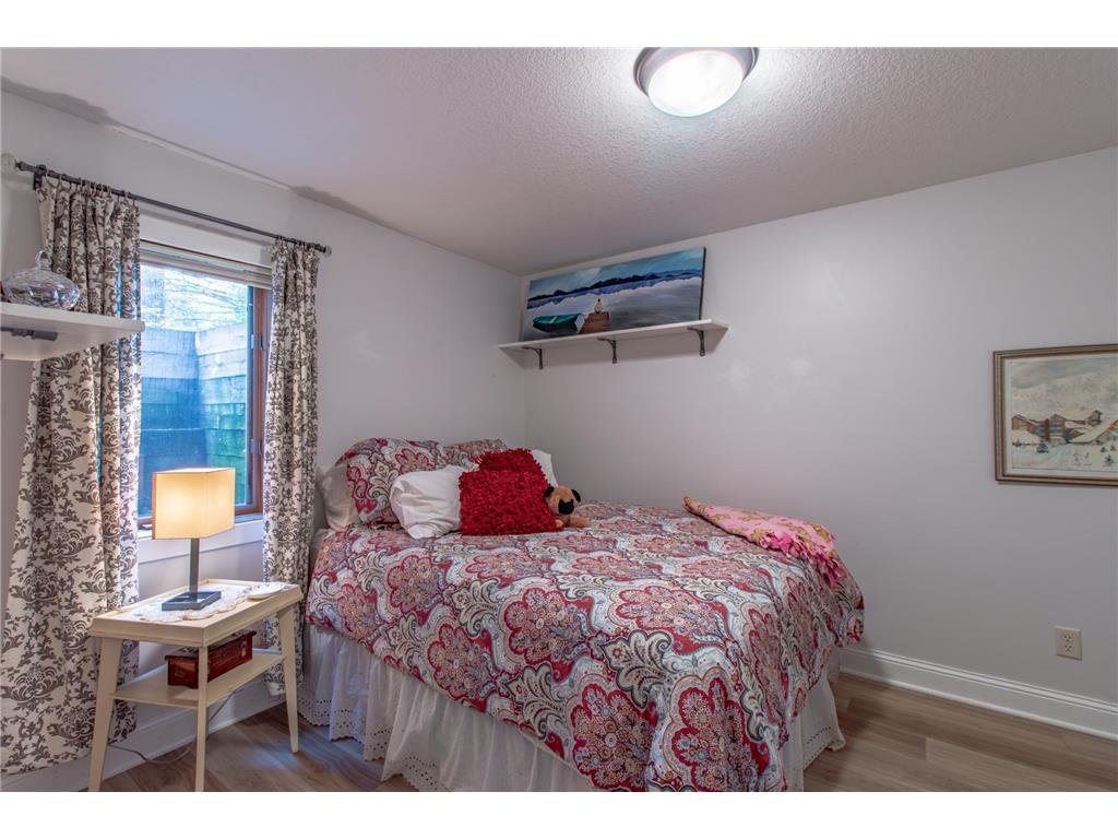 12480 212th Avenue NE New London MN 56273 7105626 image102