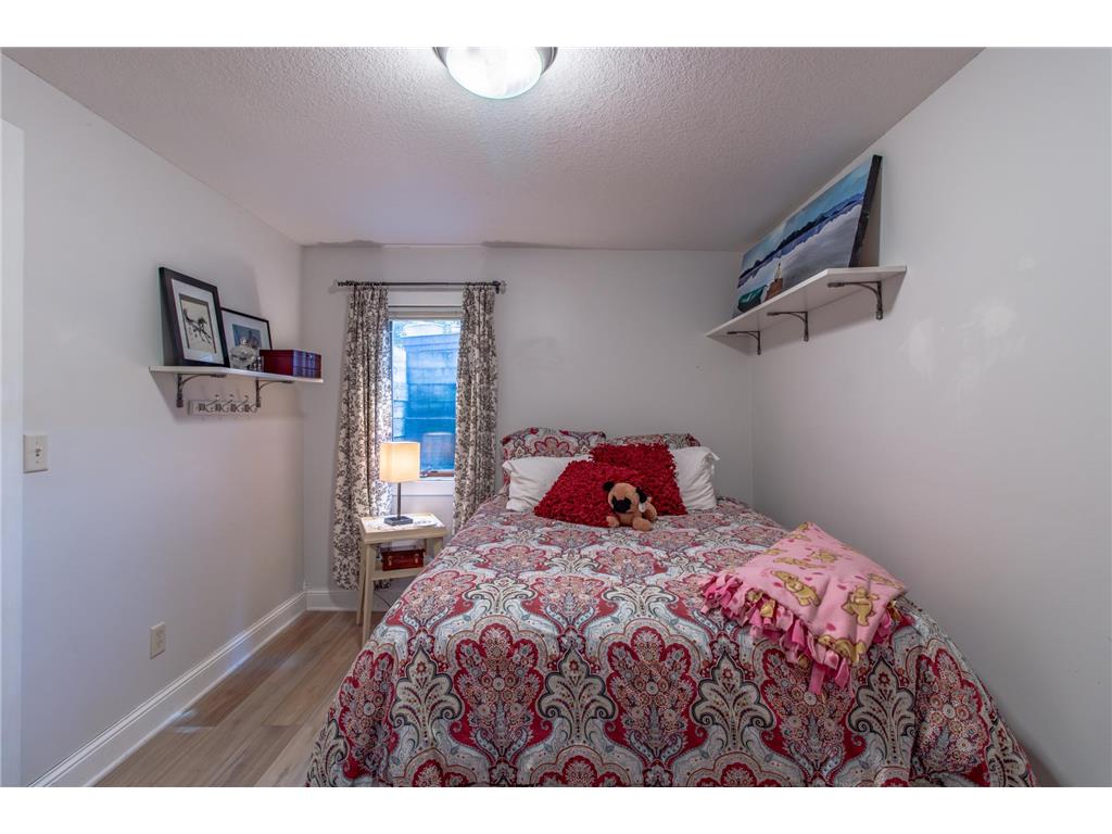 12480 212th Avenue NE New London MN 56273 7105626 image104