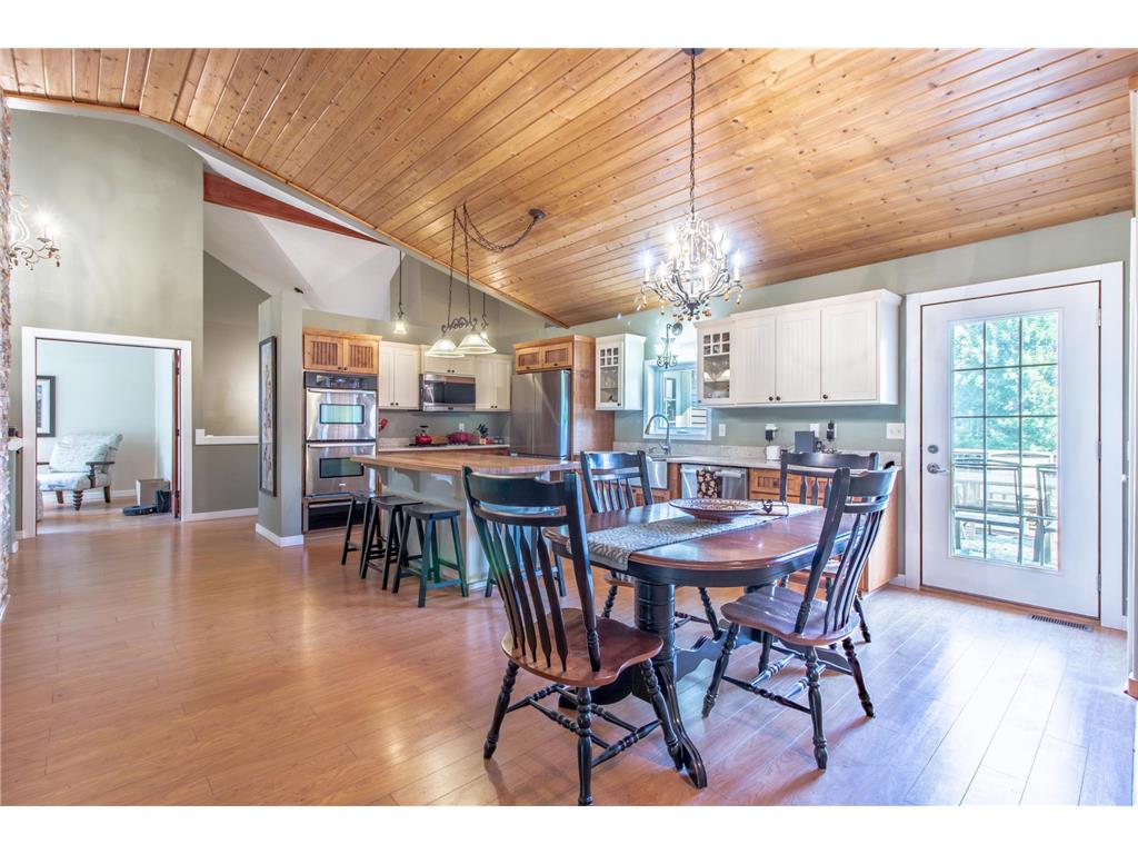 12480 212th Avenue NE New London MN 56273 7105626 image50