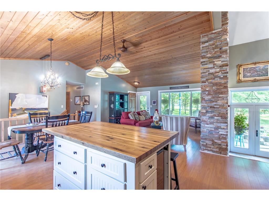 12480 212th Avenue NE New London MN 56273 7105626 image53
