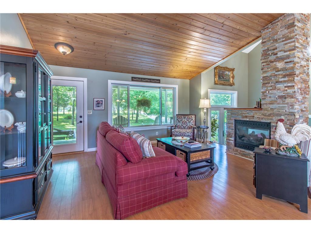 12480 212th Avenue NE New London MN 56273 7105626 image57