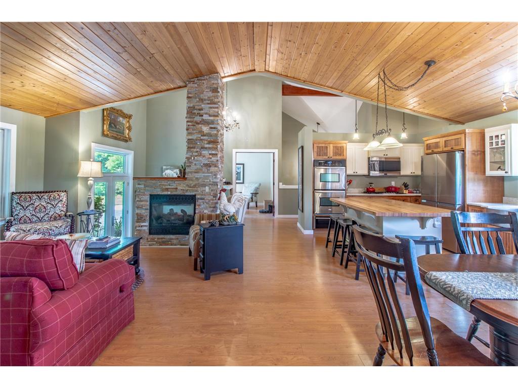 12480 212th Avenue NE New London MN 56273 7105626 image58