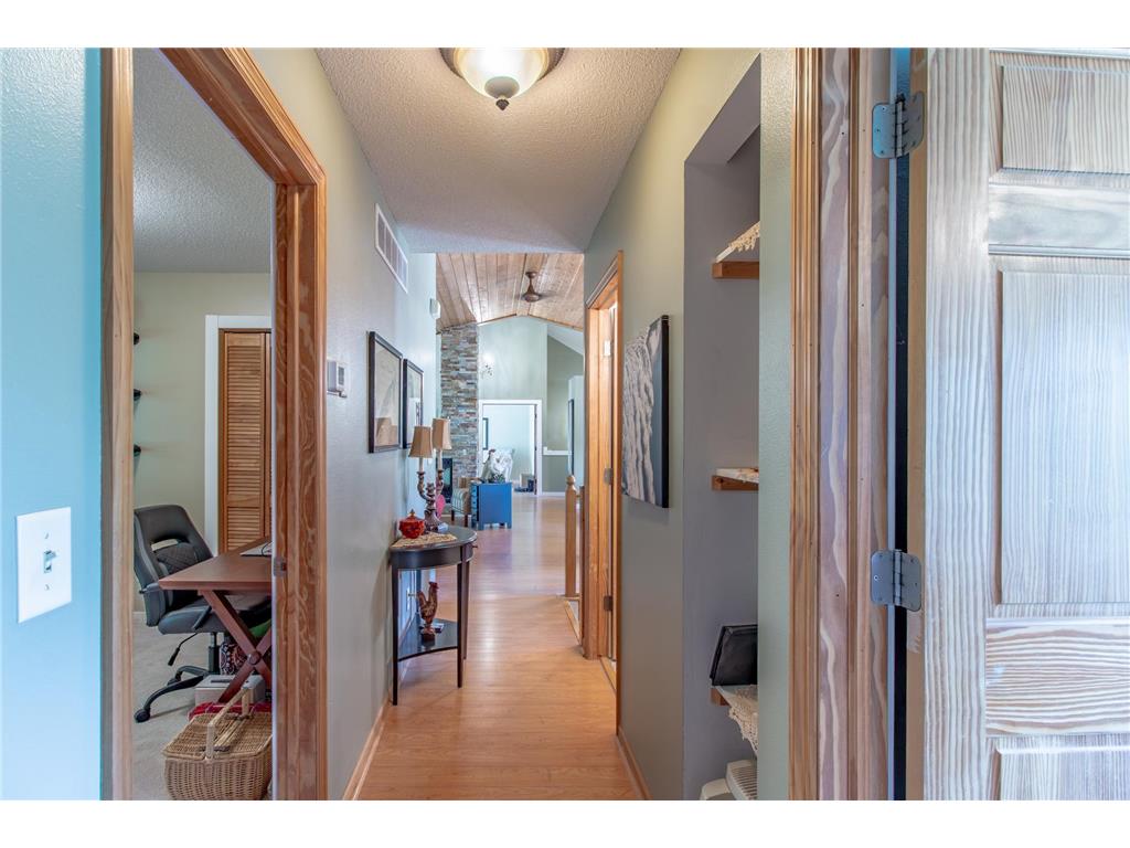 12480 212th Avenue NE New London MN 56273 7105626 image81