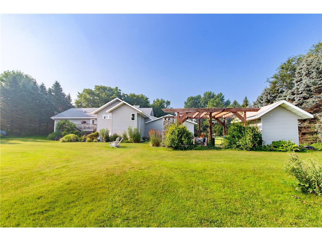 12480 212th Avenue NE New London MN 56273 7105626 image9