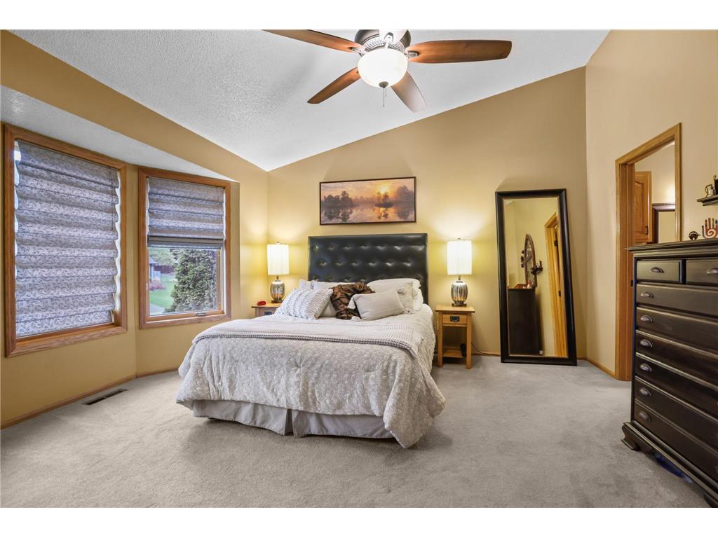12481 88th Place N Maple Grove MN 55369 7063392 image17