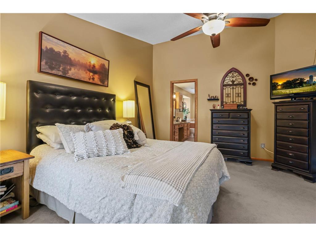 12481 88th Place N Maple Grove MN 55369 7063392 image18