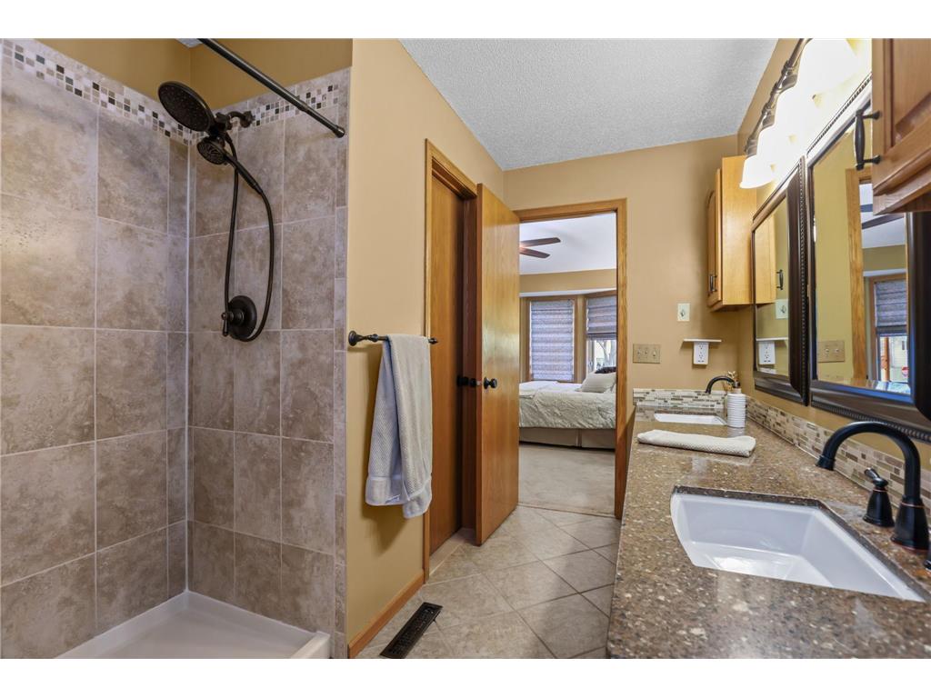 12481 88th Place N Maple Grove MN 55369 7063392 image21