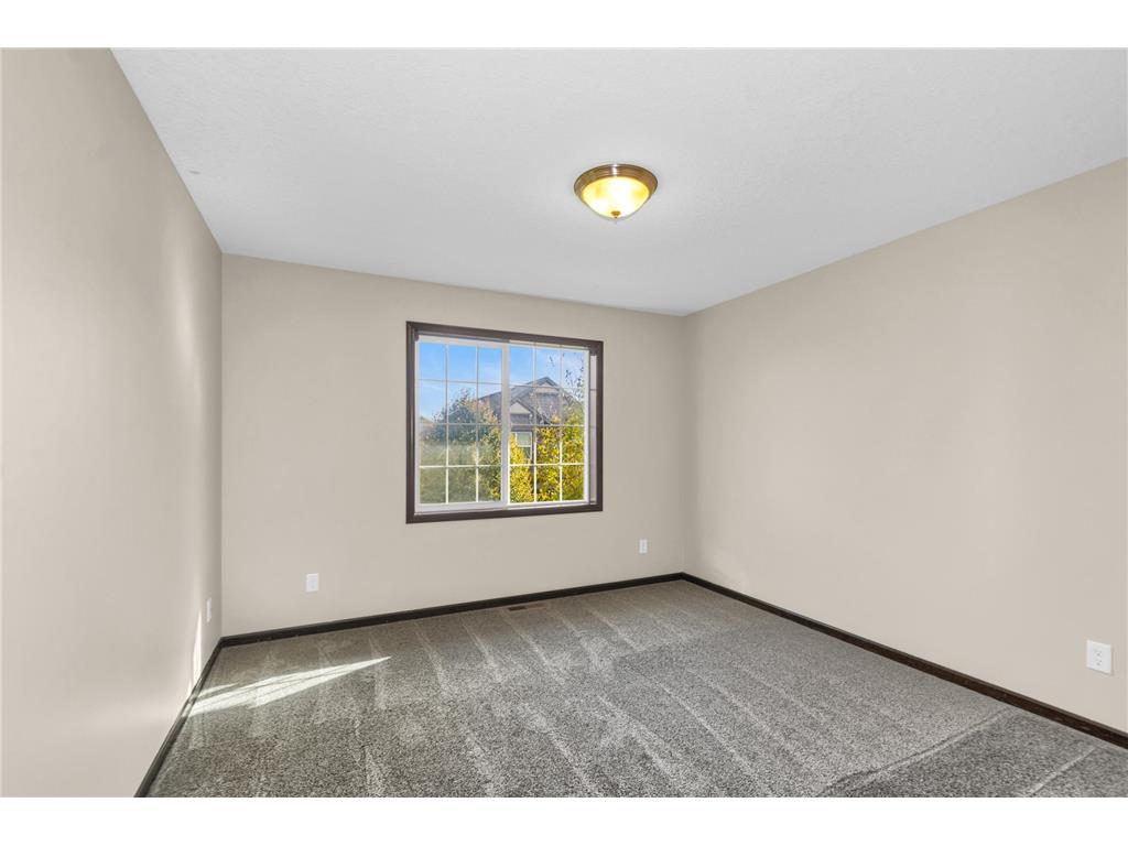 12484 Bataan Street NE Blaine MN 55449 6813888 image23