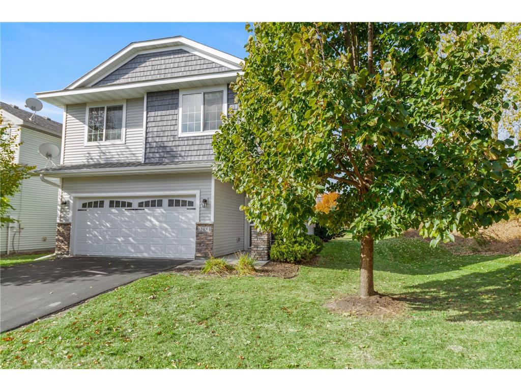 12484 Bataan Street NE Blaine MN 55449 6813888 image27