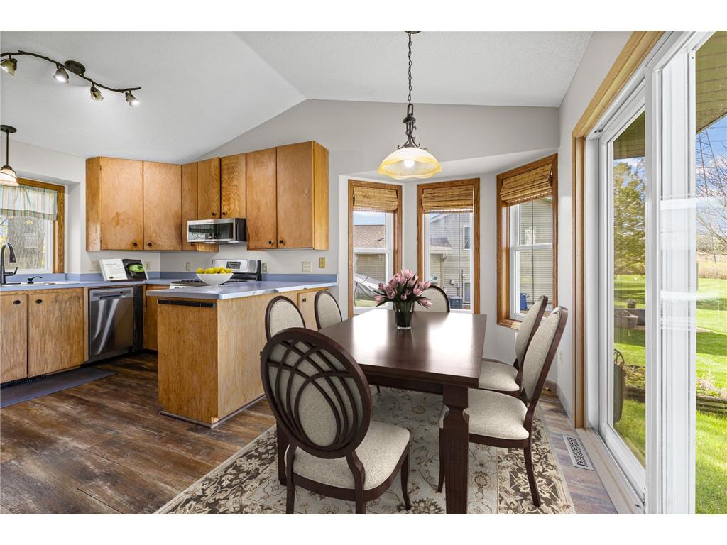 12484 Independence Avenue Savage MN 55378 7043411 image3