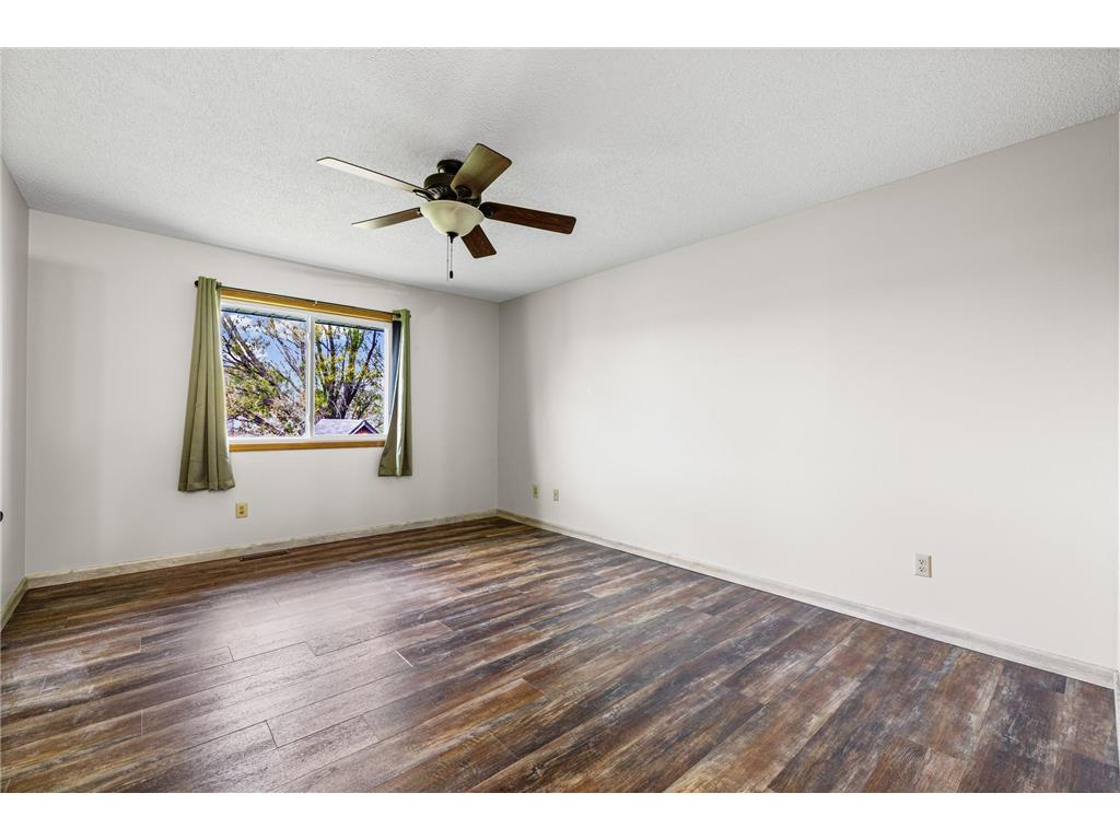 12484 Independence Avenue Savage MN 55378 7043411 image8