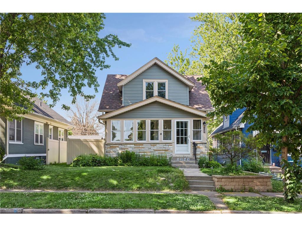 1249 6th Street E Saint Paul MN 55106 7090620 image1