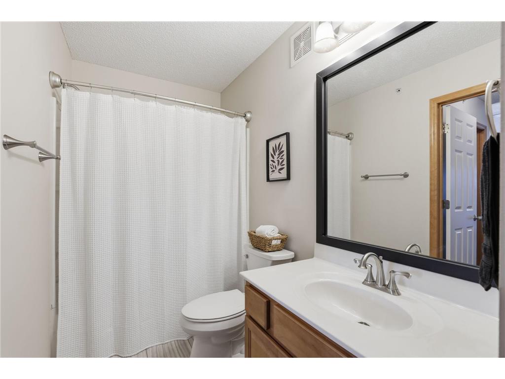 1249 Chateau Avenue #405 Maplewood MN 55109 7061132 image12