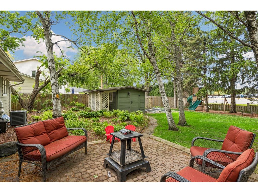 1249 Pinewood Court Woodbury MN 55125 7044237 image26