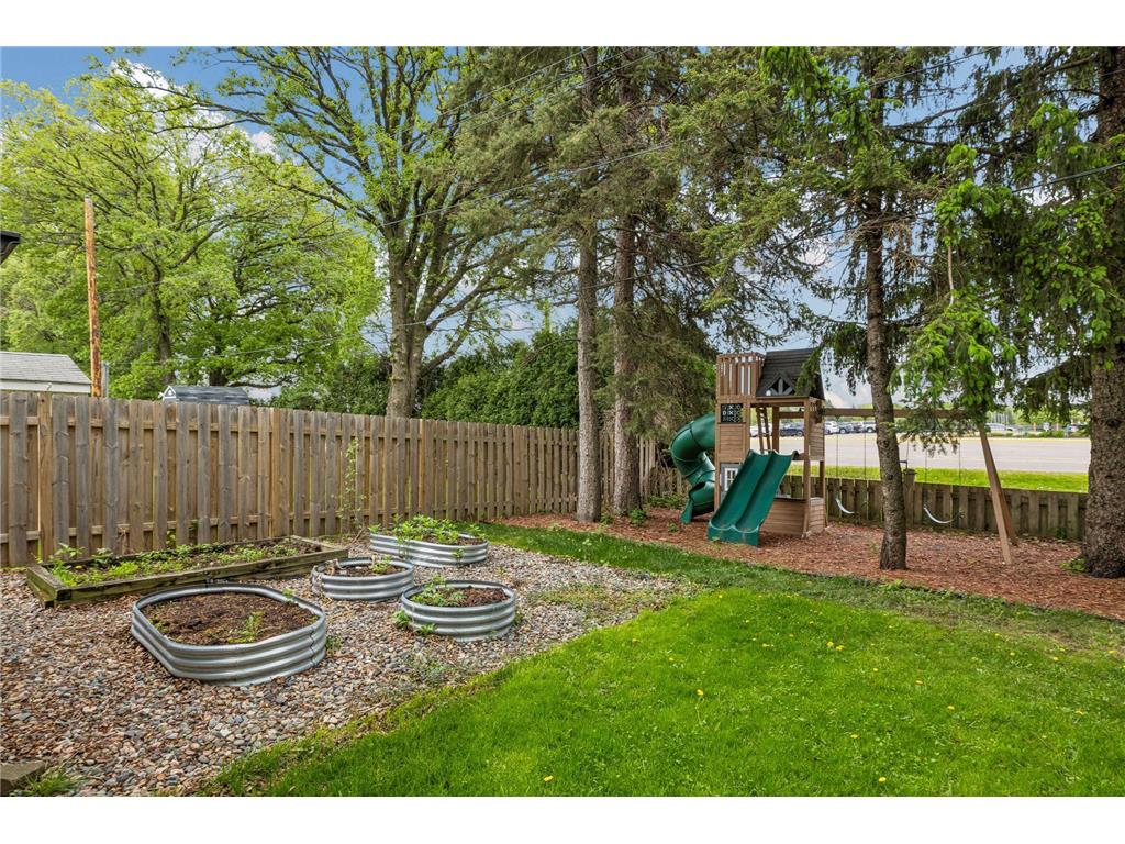 1249 Pinewood Court Woodbury MN 55125 7044237 image27
