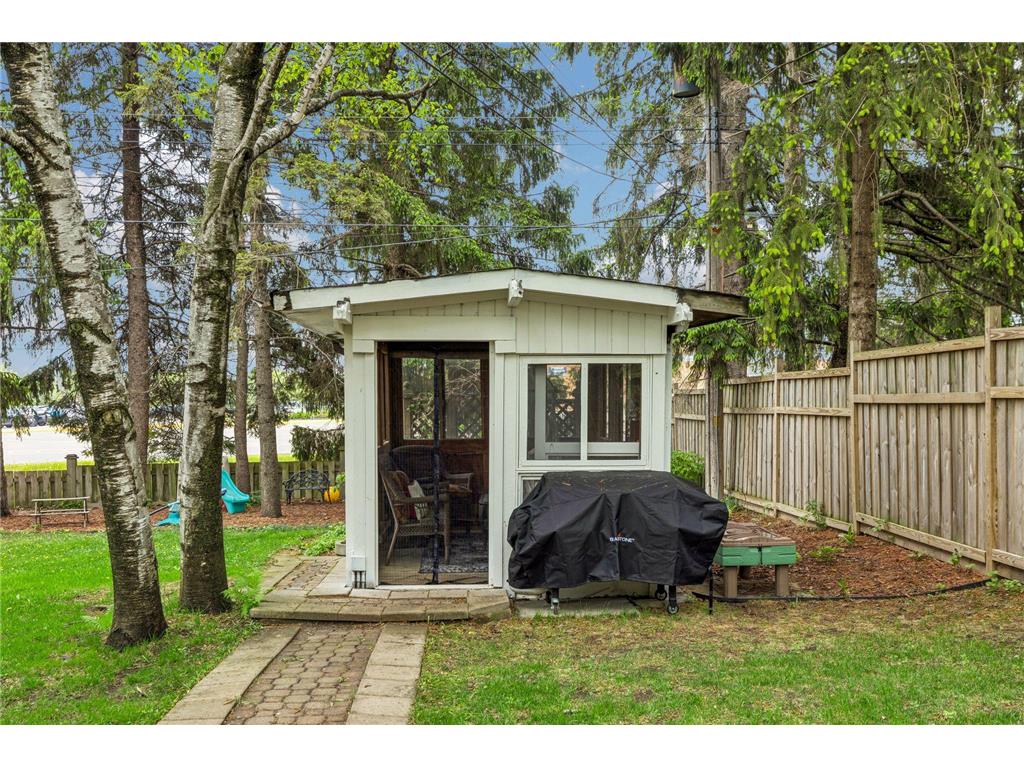 1249 Pinewood Court Woodbury MN 55125 7044237 image30
