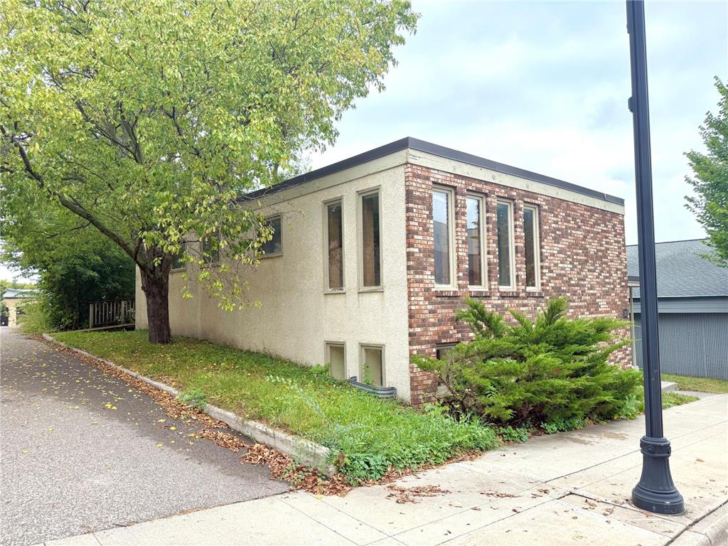 125 2nd Street N Delano MN 55328 6788255 image1