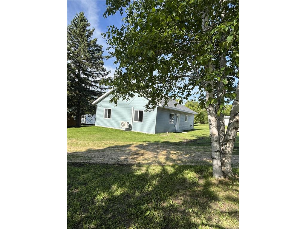 125 2nd Street SW Akeley MN 56433 7099737 image2