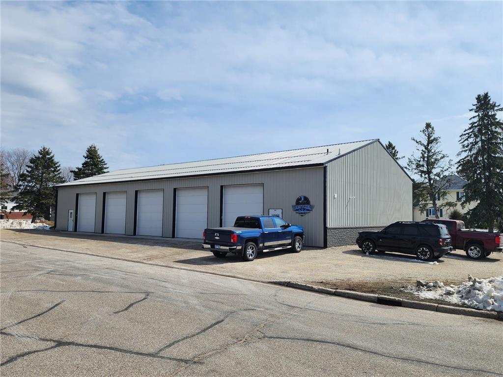 125 5th Avenue NE Plainview MN 55964 6514202 image1