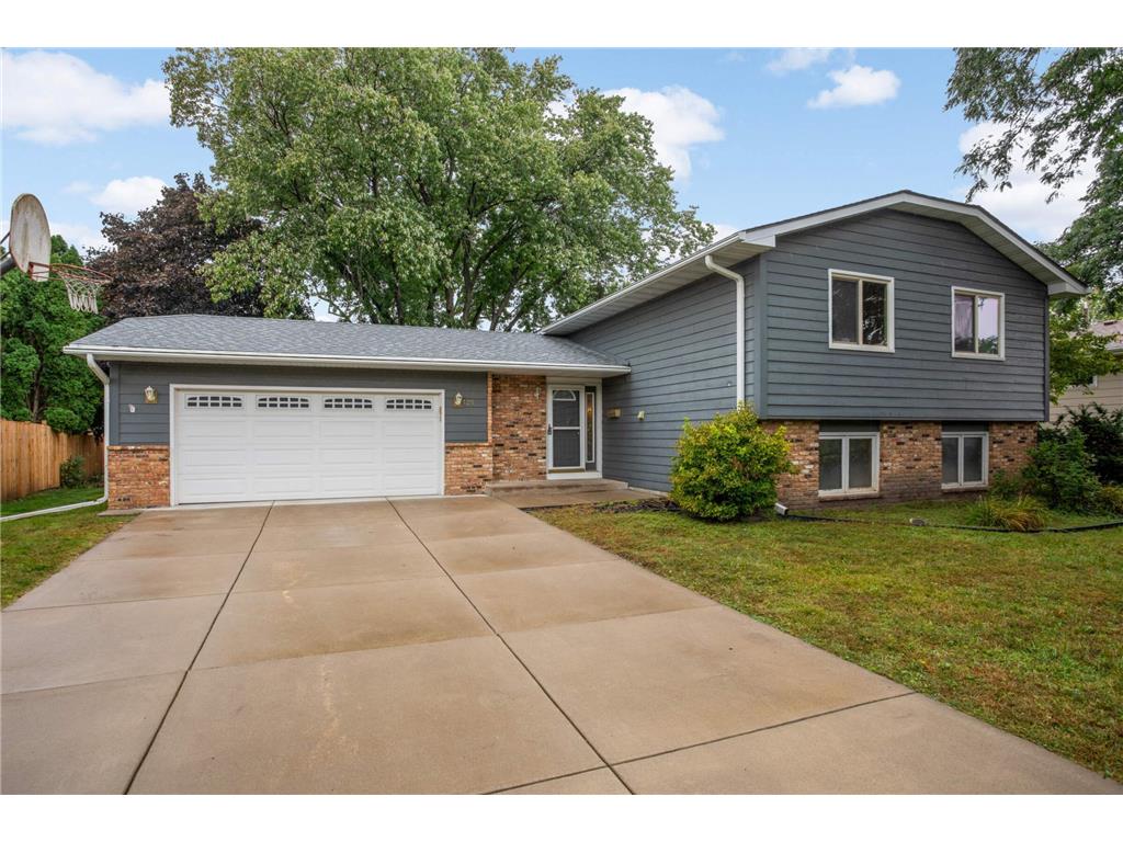 125 9th Avenue NE Osseo MN 55369 6779783 image1