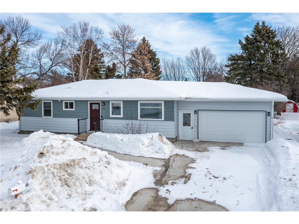 125 Adams Street Crookston MN 56716 6326108 image1