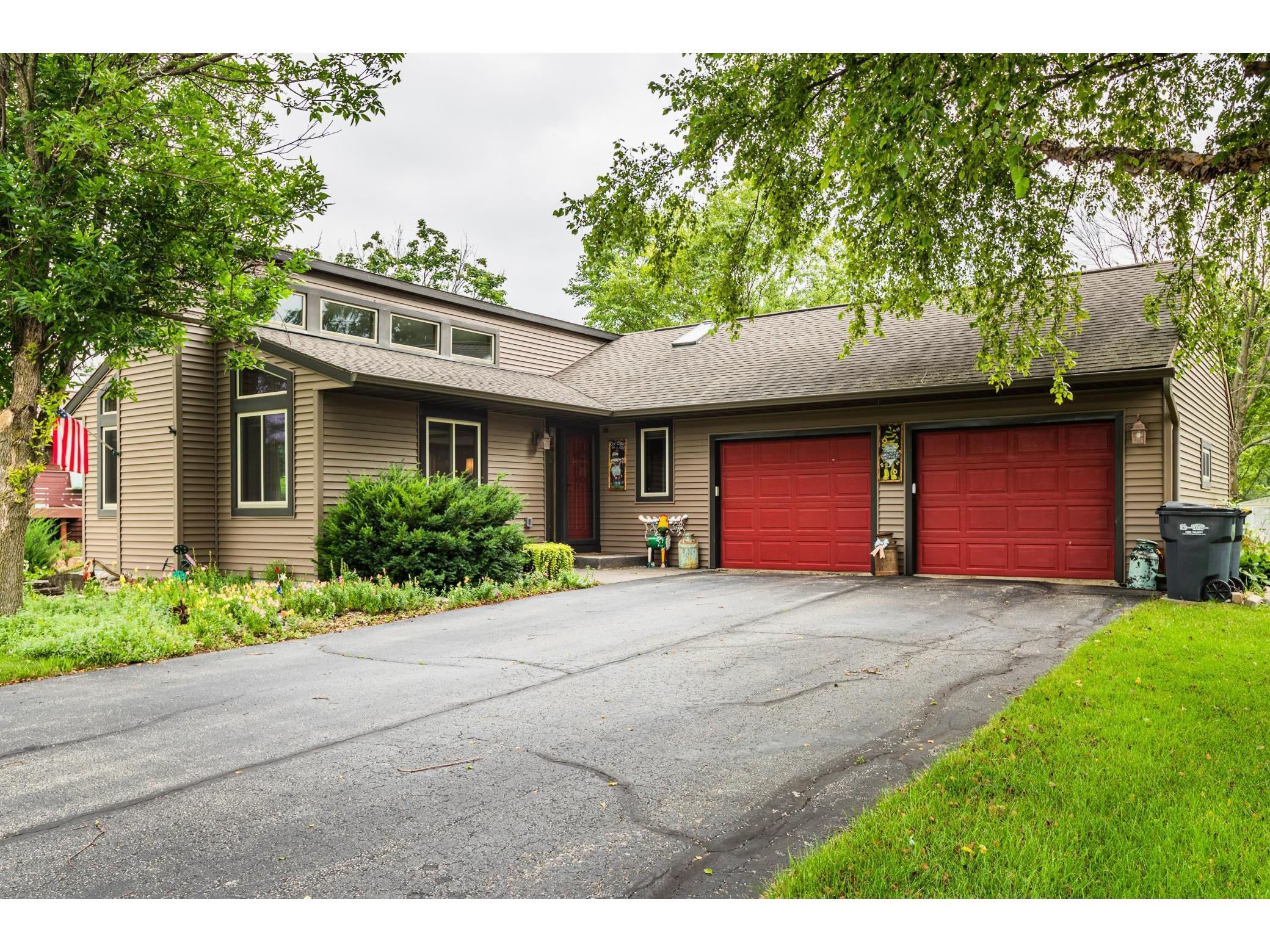 125 Crescent Avenue, La Crescent, MN, 55947 MLS 6073124 Edina Realty