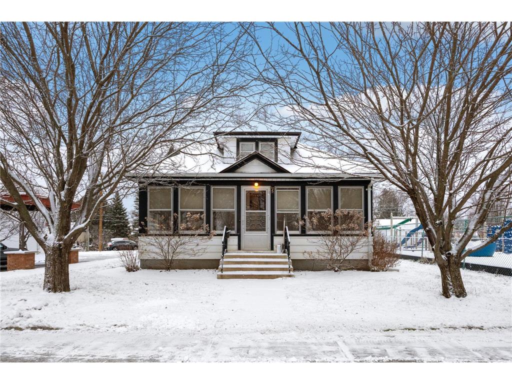 125 E 1st Street Waconia MN 55387 6476219 image1