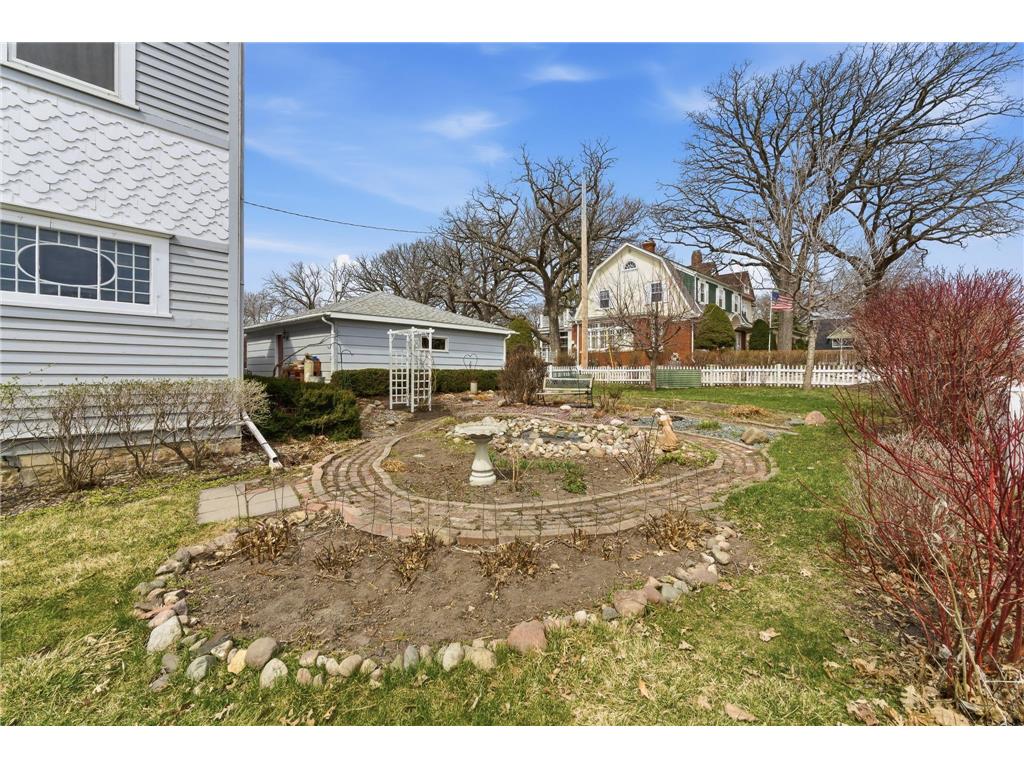 125 E 2nd Street Blue Earth MN 56013 7051481 image29