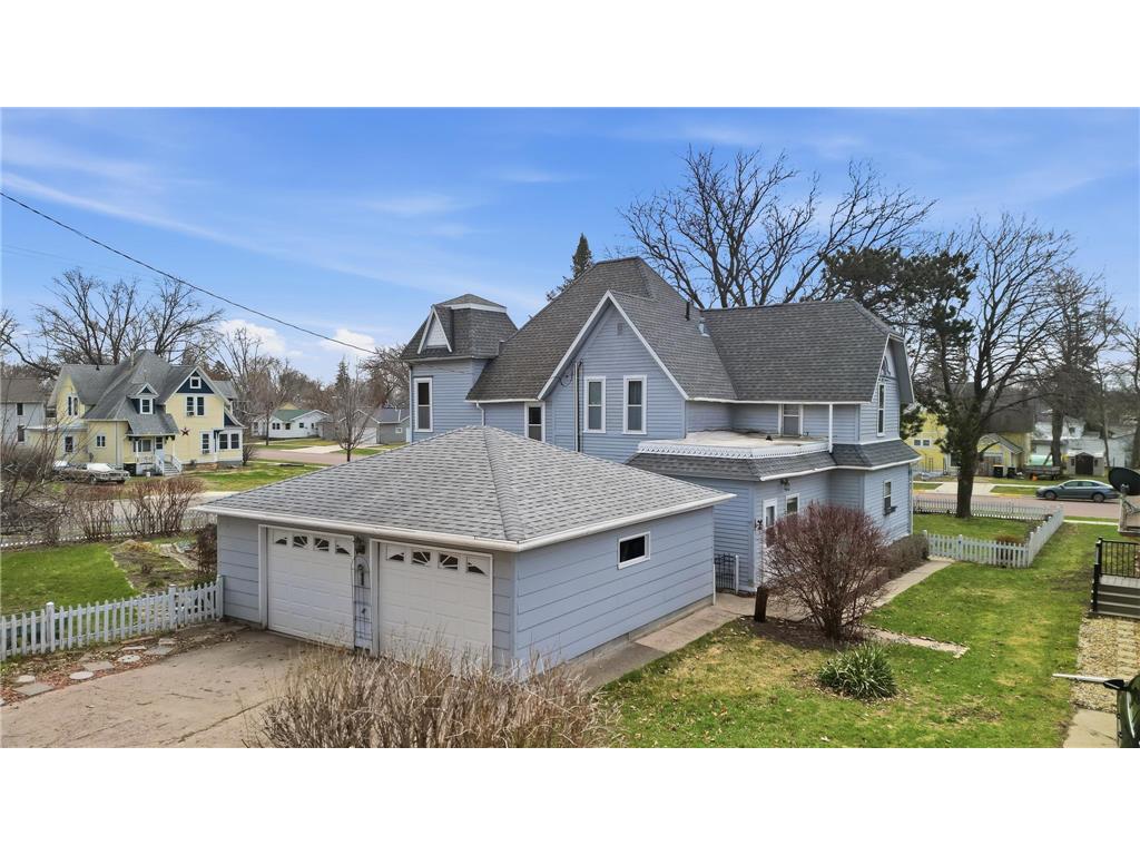 125 E 2nd Street Blue Earth MN 56013 7051481 image3