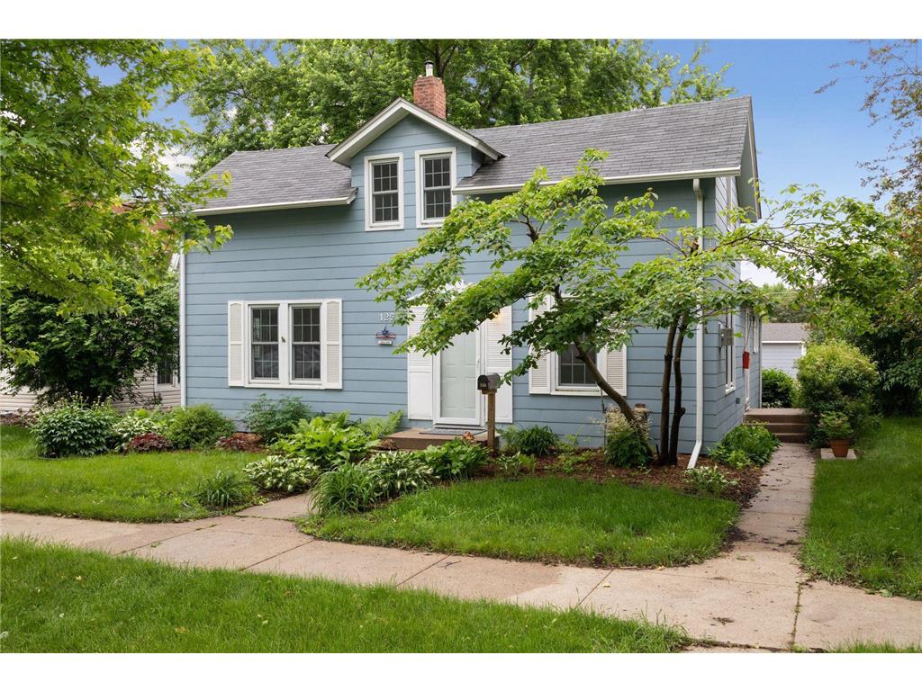 125 E 2nd Street, Waconia, MN, 55387 MLS 6151990 Edina Realty