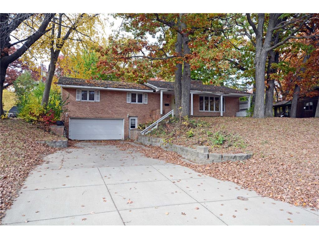 125 Hampshire Avenue N Golden Valley MN 55427 6622021 image1