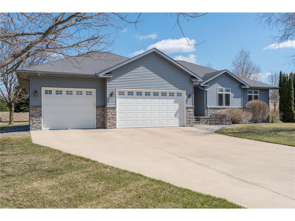 125 Kenna Drive Le Sueur MN 56058 7046952 image1
