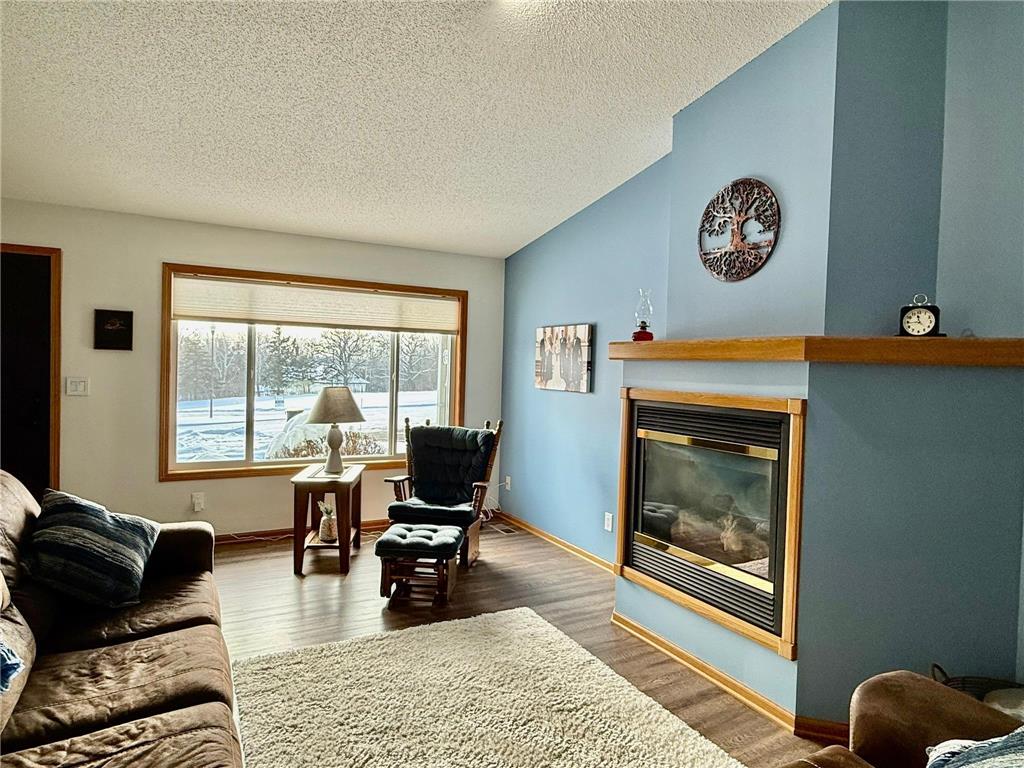 125 Meadow Lane New London MN 56273 7000737 image10