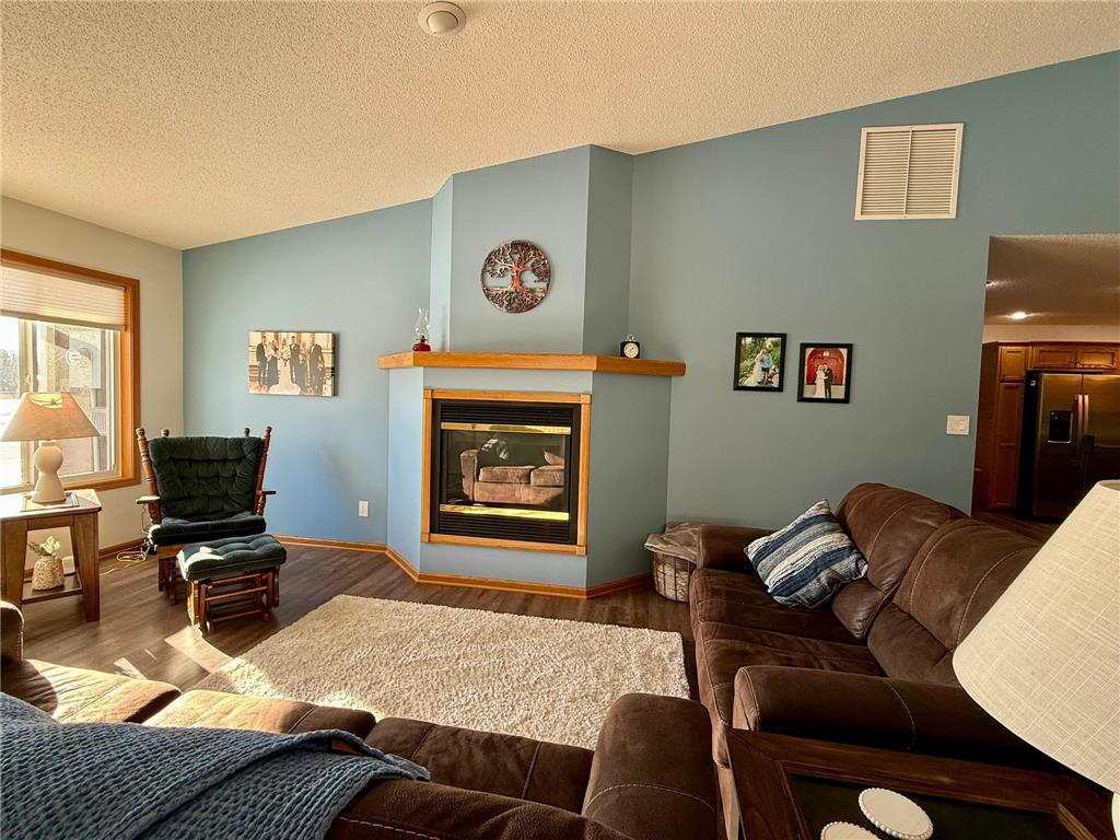 125 Meadow Lane New London MN 56273 7000737 image12