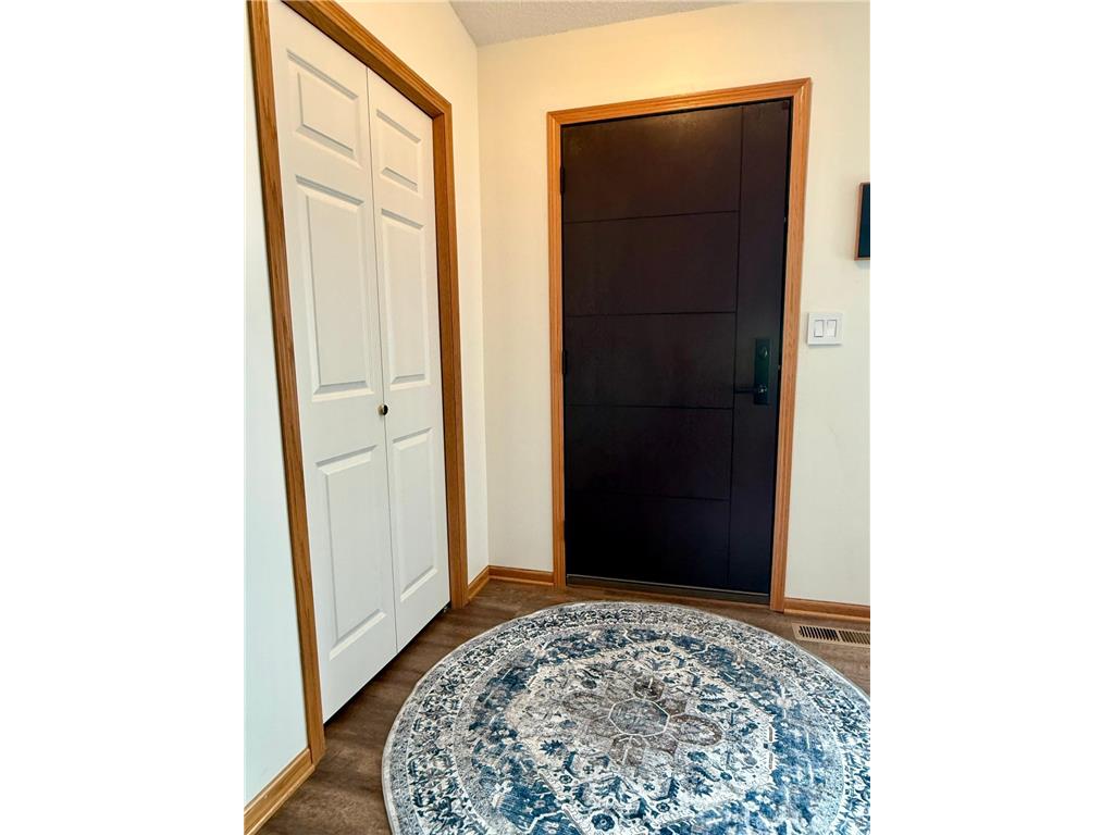 125 Meadow Lane New London MN 56273 7000737 image15