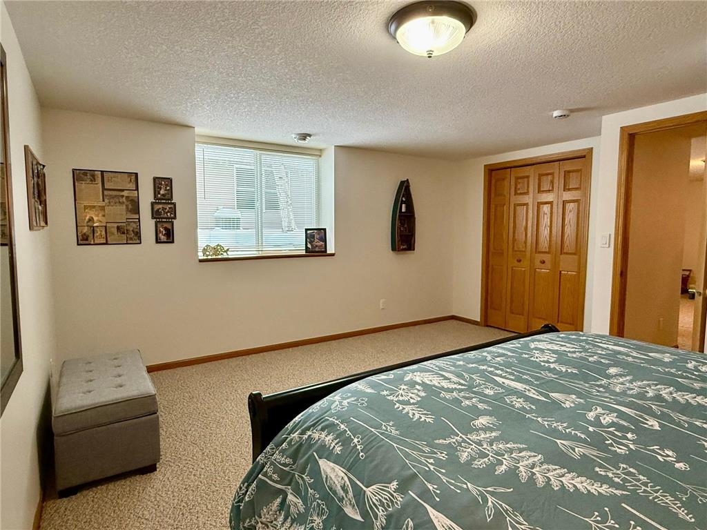 125 Meadow Lane New London MN 56273 7000737 image27