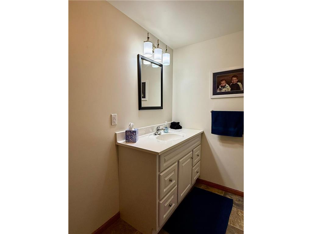 125 Meadow Lane New London MN 56273 7000737 image35