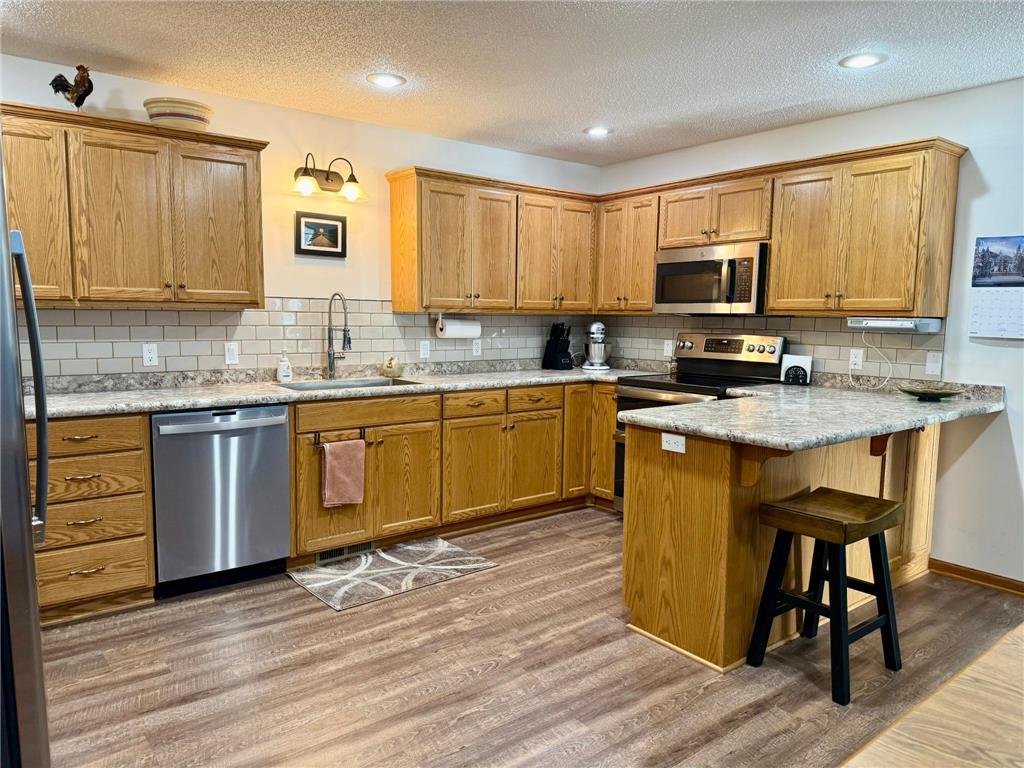 125 Meadow Lane New London MN 56273 7000737 image4