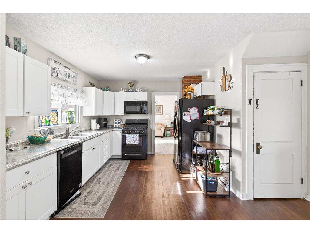 125 N Cedar Street Belle Plaine MN 56011 7011938 image13