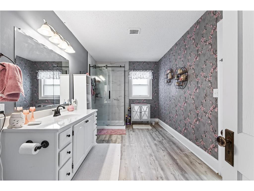 125 N Cedar Street Belle Plaine MN 56011 7011938 image17