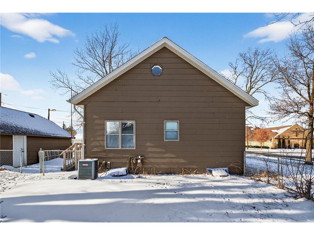 125 N Cedar Street Belle Plaine MN 56011 7011938 image27