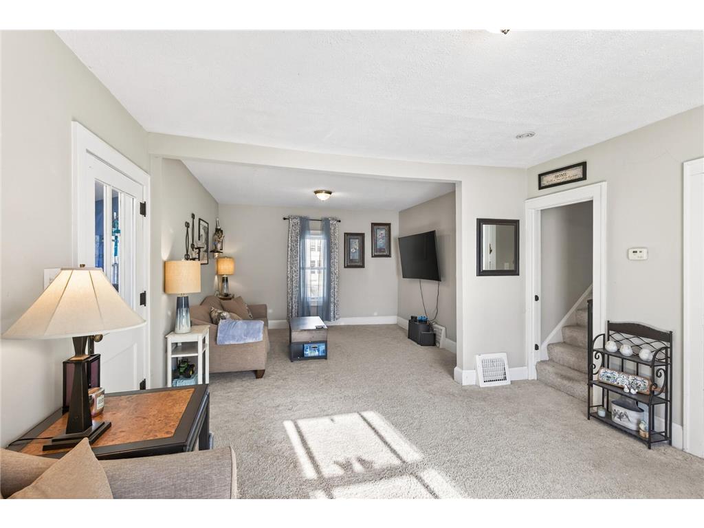 125 N Cedar Street Belle Plaine MN 56011 7011938 image6