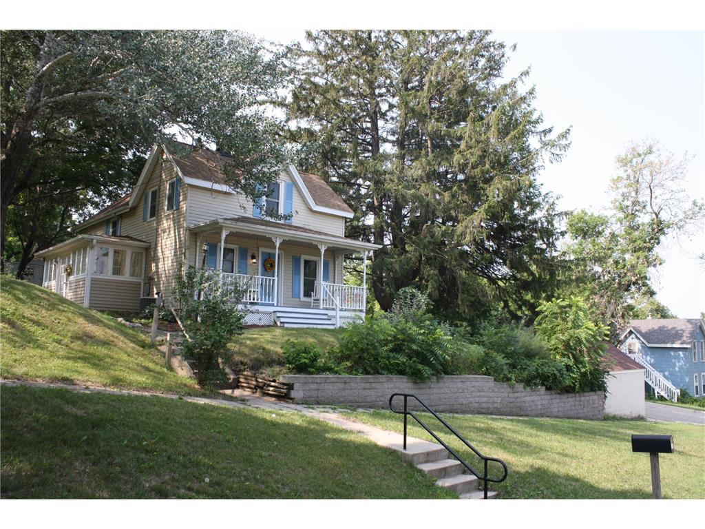 125 Park Street W Cannon Falls MN 55009 6407138 image1