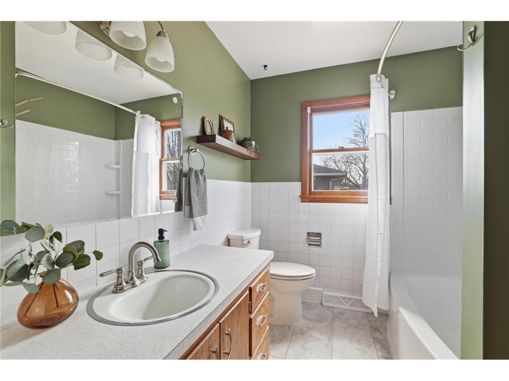 125 S Eagle Street Belle Plaine MN 56011 7013294 image13