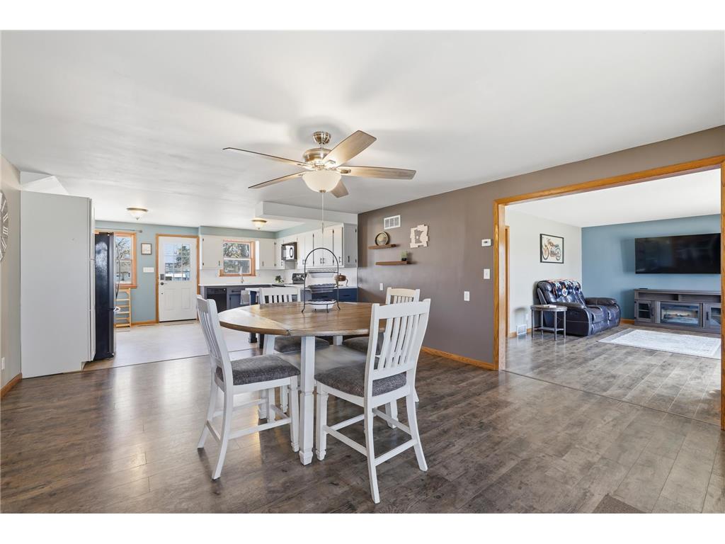 125 S Eagle Street Belle Plaine MN 56011 7013294 image3
