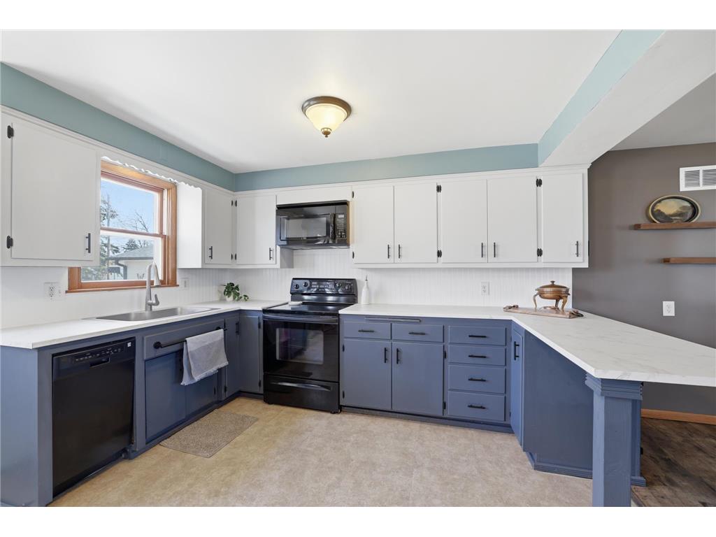 125 S Eagle Street Belle Plaine MN 56011 7013294 image6